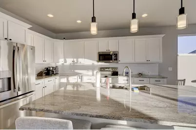 9635 Tawny Acorn Drive, Verona, WI 53593 - Photo 11