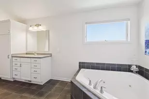 423 Fargo Trail, Middleton, WI 53562 - Photo 15