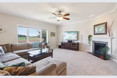 423 Fargo Trail, Middleton, WI 53562 - Photo 3