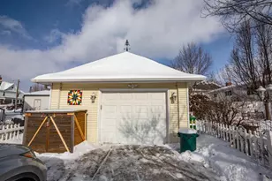 214 S 8th St, Mount Horeb, WI 53572 - Photo 11