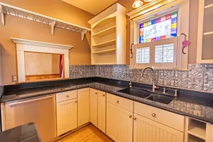 214 S 8th St, Mount Horeb, WI 53572 - Photo 17