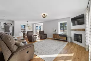 W5938 Hall Rd, Poynette, WI 53955 - Photo 3