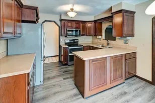 2790 Star Crest Trail, Sun Prairie, WI 53590 - Photo 5