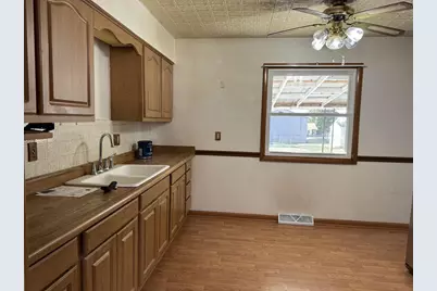 1310 Monterey Lane, Janesville, WI 53546 - Photo 9