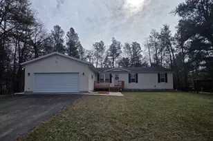 256 Dogwood Ln, Wisconsin Dells, WI 53965 - Photo 5