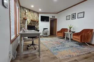 256 Dogwood Ln, Lake Delton, WI 53965 - Photo 9