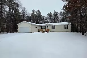 256 Dogwood Ln, Lake Delton, WI 53965 - Photo 3