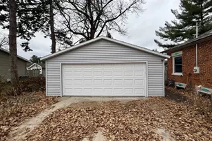 301 S Mill St, Albany, WI 53502 - Photo 37