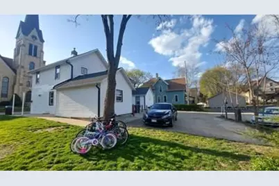 129 S Church Street, Whitewater, WI 53190 - Photo 31