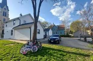 129 S Church St, Whitewater, WI 53190 - Photo 31