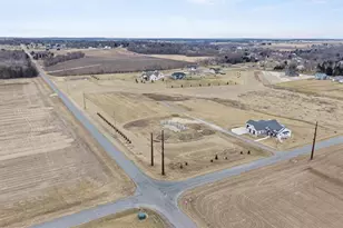 2981 Muller Rd, DeForest, WI 53532 - Photo 5