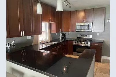 135 S Brittingham Place, Madison, WI 53715 - Photo 7