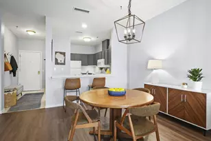 301 Harbour Town Dr, Madison, WI 53717 - Photo 9