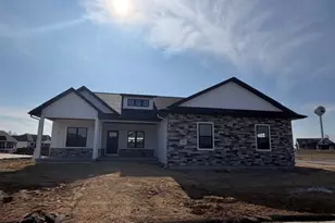 7714 Larkspur Ln, DeForest, WI 53532 - Photo 1