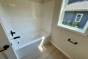 7714 Larkspur Ln, DeForest, WI 53532 - Photo 17