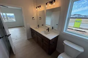 7714 Larkspur Ln, DeForest, WI 53532 - Photo 13