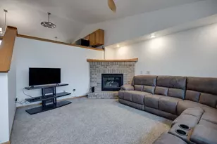 1348 Windsor Cir, Watertown, WI 53098 - Photo 5