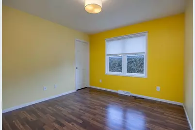 1348 Windsor Circle, Watertown, WI 53098 - Photo 17