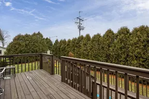 1348 Windsor Cir, Watertown, WI 53098 - Photo 37