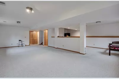 1348 Windsor Circle, Watertown, WI 53098 - Photo 23