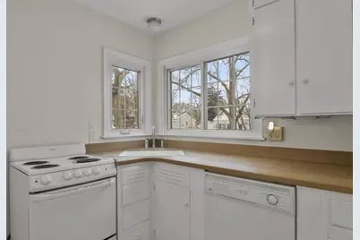 37 S Hillside Terrace, Madison, WI 53705 - Photo 7