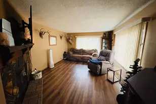 75 Falling Creek Cir, Janesville, WI 53548 - Photo 15