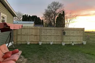 75 Falling Creek Cir, Janesville, WI 53548 - Photo 25