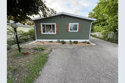 75 Falling Creek Circle #75, Janesville, WI 53548 - Photo 1