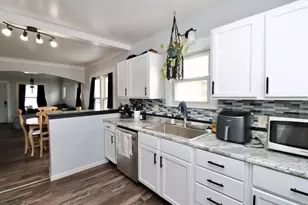 1736 Wisconsin Ave, Beloit, WI 53511 - Photo 3