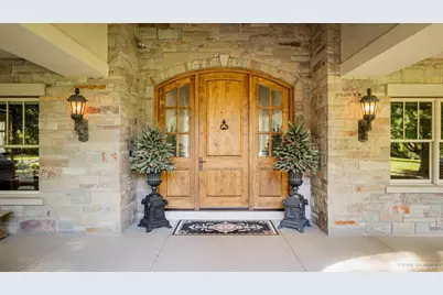 4743 Delmara Road, Middleton, WI 53562 - Photo 3