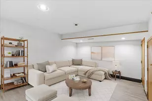 528 East Bluff, Madison, WI 53704 - Photo 5