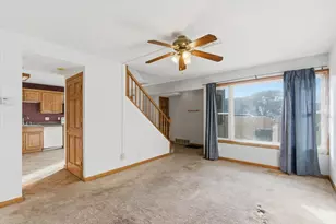 528 East Bluff, Madison, WI 53704 - Photo 7