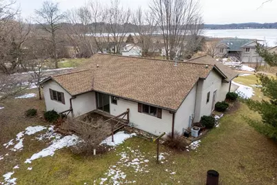 N7207 Circle Drive, Pardeeville, WI 53954 - Photo 5