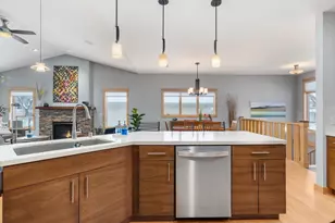 5621 Nutone St, Fitchburg, WI 53711 - Photo 13