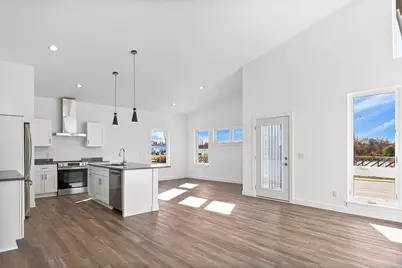 104 Boneset Avenue, Poynette, WI 53955 - Photo 5