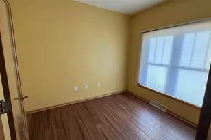 3957 Maple Grove Dr, Madison, WI 53719 - Photo 7