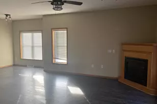 3957 Maple Grove Dr, Madison, WI 53719 - Photo 3