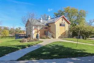 218 Sullivan St, Cambridge, WI 53523 - Photo 41