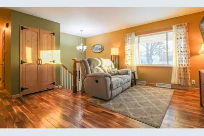 218 Sullivan Street, Cambridge, WI 53523 - Photo 3