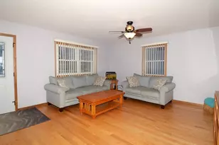 810 N High St, Fort Atkinson, WI 53538 - Photo 7