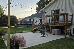 810 N High St, Fort Atkinson, WI 53538 - Photo 21