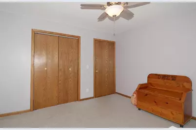 810 N High Street, Fort Atkinson, WI 53538 - Photo 23