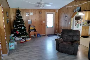 W1594 Golfview Dr, Montello, WI 53949 - Photo 7