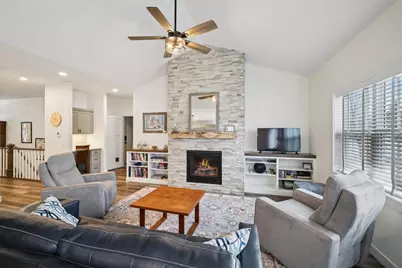 728 Kennedy Street, Sauk City, WI 53583 - Photo 3