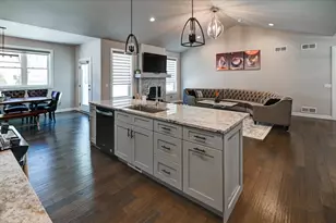 816 Damascus Trail, Cottage Grove, WI 53527 - Photo 17