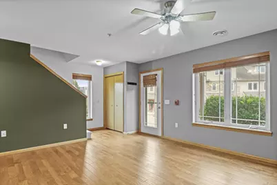 3902 Maple Grove Drive, Madison, WI 53719 - Photo 5