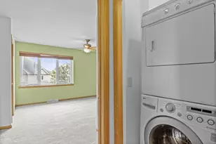 3902 Maple Grove Dr, Madison, WI 53719 - Photo 19