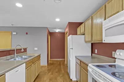 3902 Maple Grove Drive, Madison, WI 53719 - Photo 11