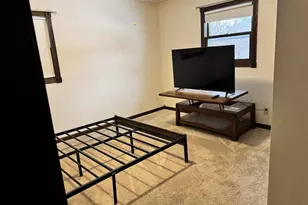 209 Hilltop Cir, Brooklyn, WI 53521 - Photo 9