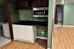 209 Hilltop Cir, Brooklyn, WI 53521 - Photo 15